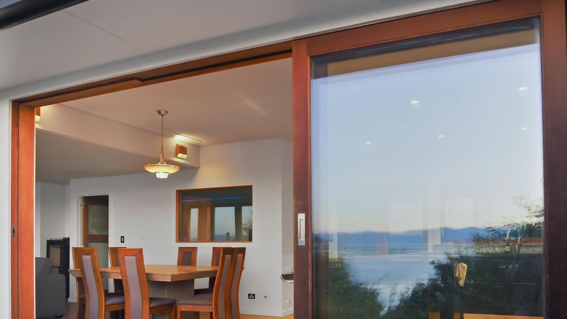 Sunset Haven In Nelson Villa Buitenkant foto